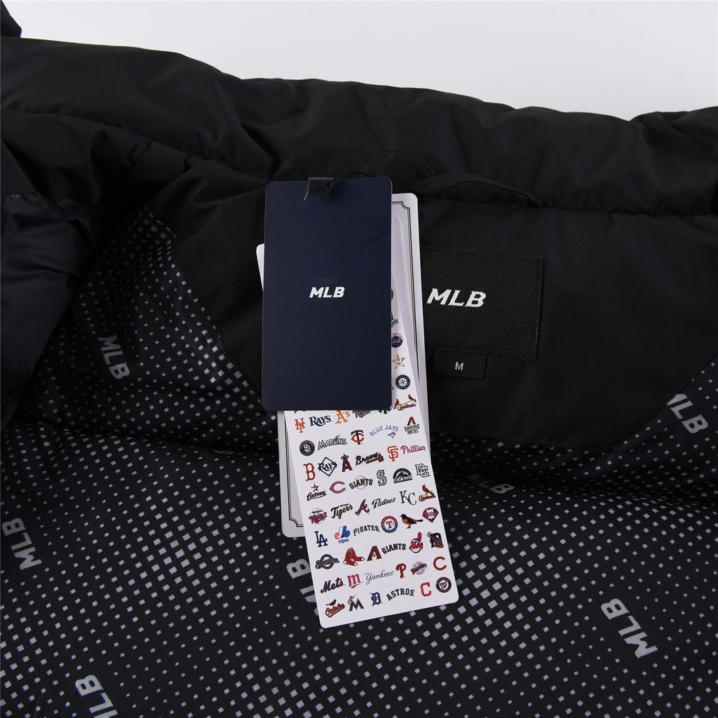 MLB NY Yankees Black Boxy Down Puffer Jacket