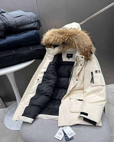 MLB NY Yankees Cream Fur Hood Down Parka
