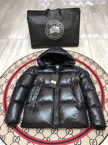 Canada Goose Black Glossy Hooded Down Jacket