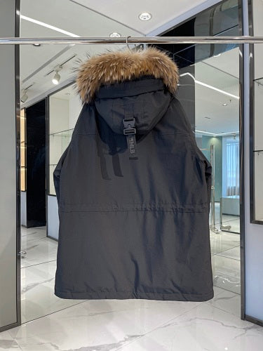 MLB NY Yankees Black Fur Hood Down Parka