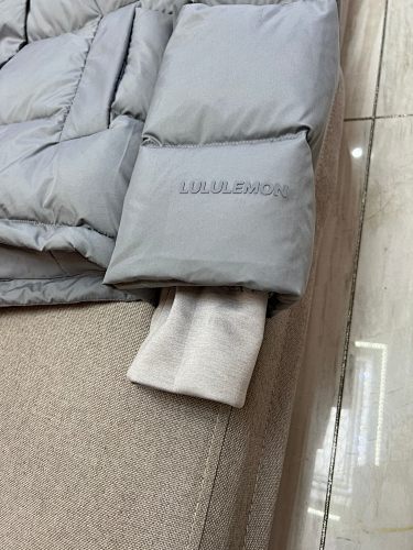 Lululemon Silver Grey Glossy Hooded White Goose Down Puffer Jacket