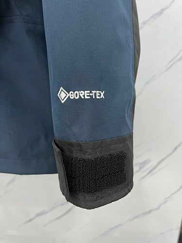 The North Face Steel Blue Black GORE-TEX Mountain Jacket Waterproof Shell