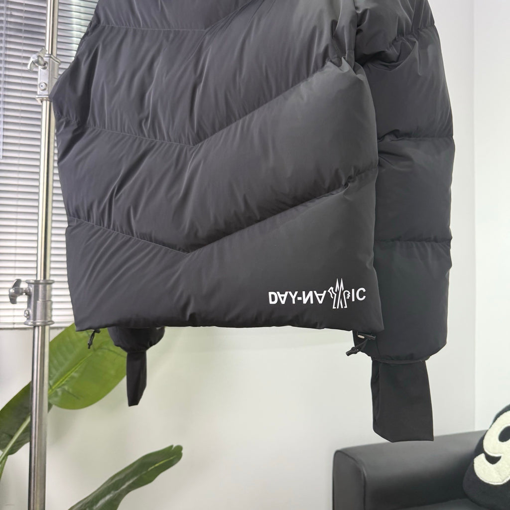 Moncler Grenoble Black Day-Namic Hooded Down Jacket