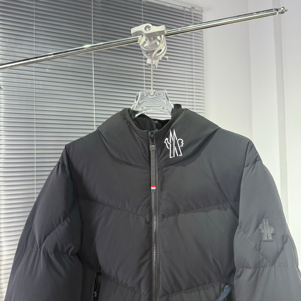 Moncler Grenoble Black Day-Namic Hooded Down Jacket
