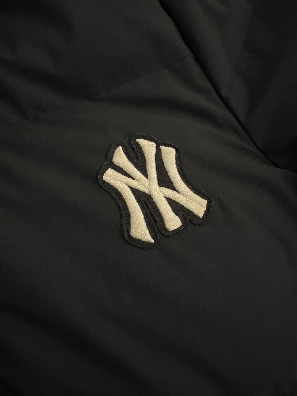MLB New York Yankees Black Premium Down Long Parka Hooded