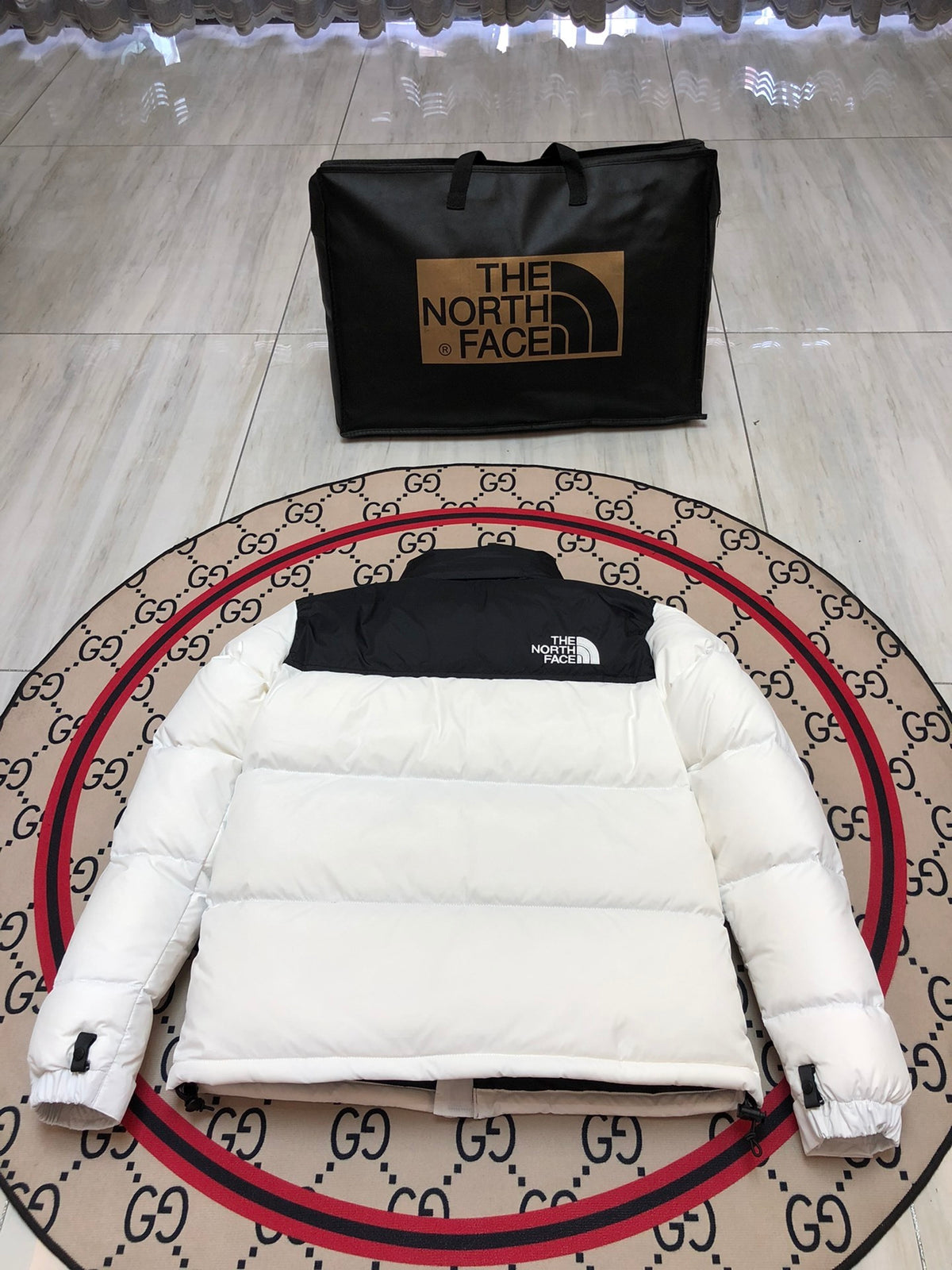 The North Face White Black 1996 Retro Nuptse Down Jacket 700 Fill