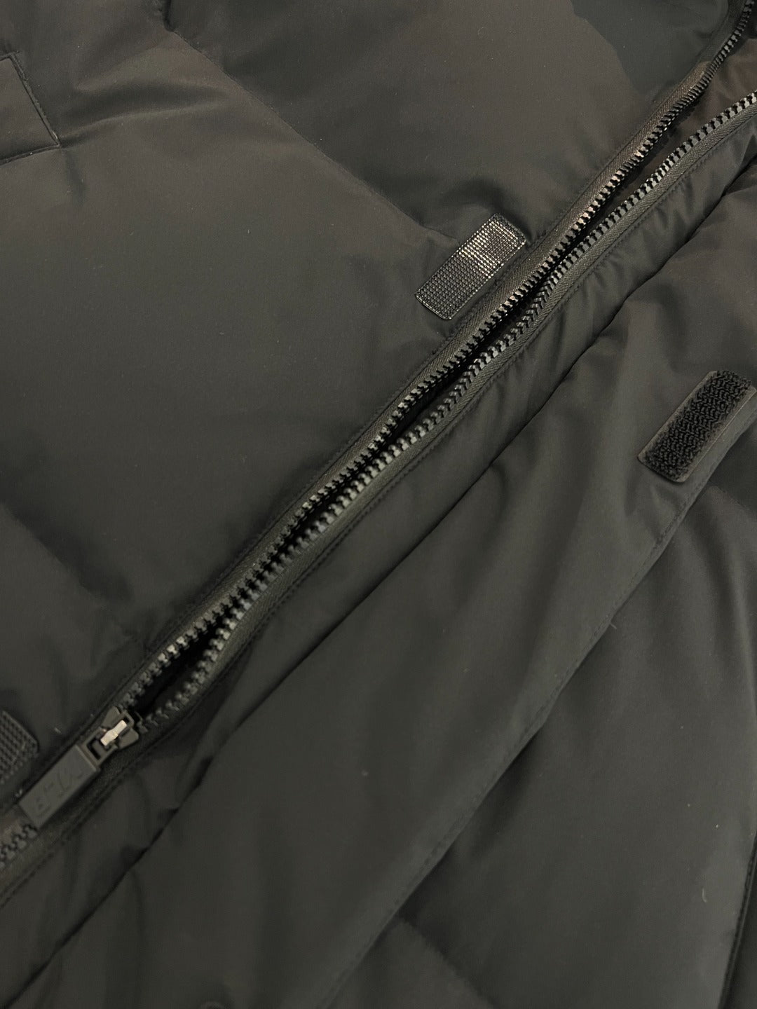 MLB New York Yankees Black Premium Down Long Parka Hooded