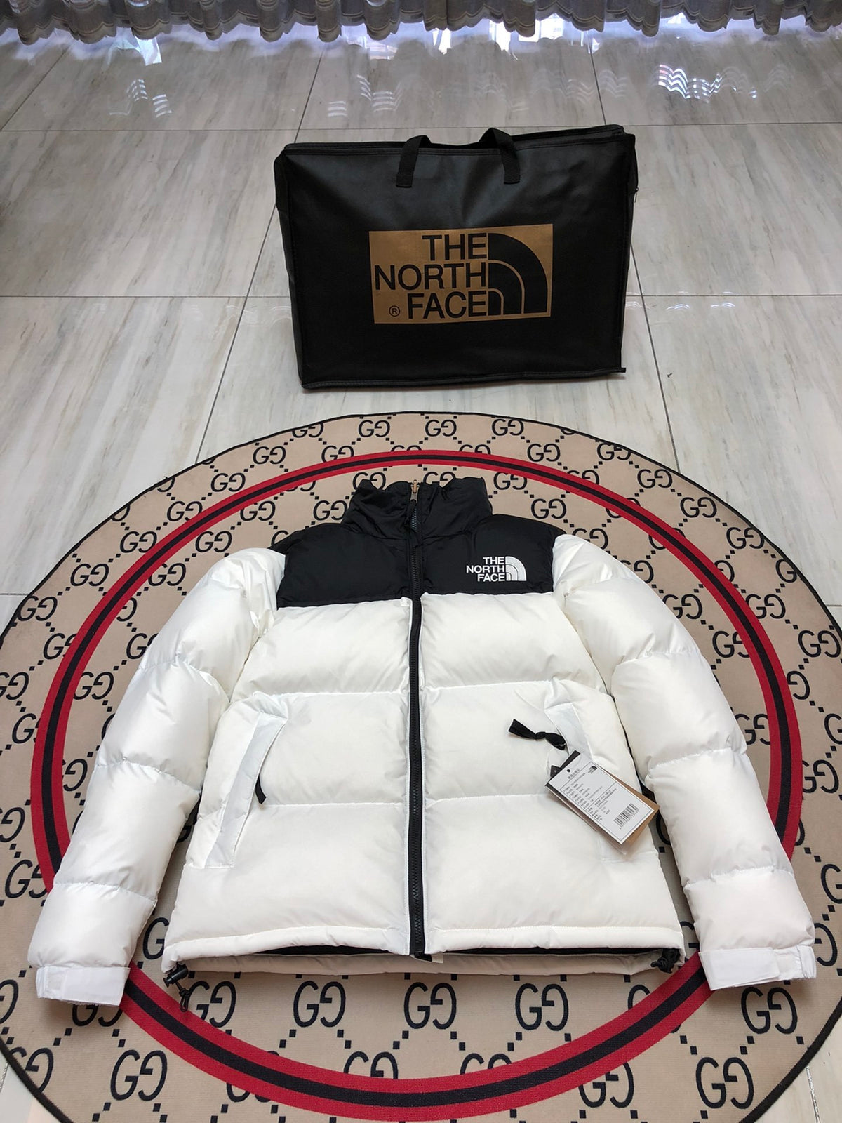 The North Face White Black 1996 Retro Nuptse Down Jacket 700 Fill