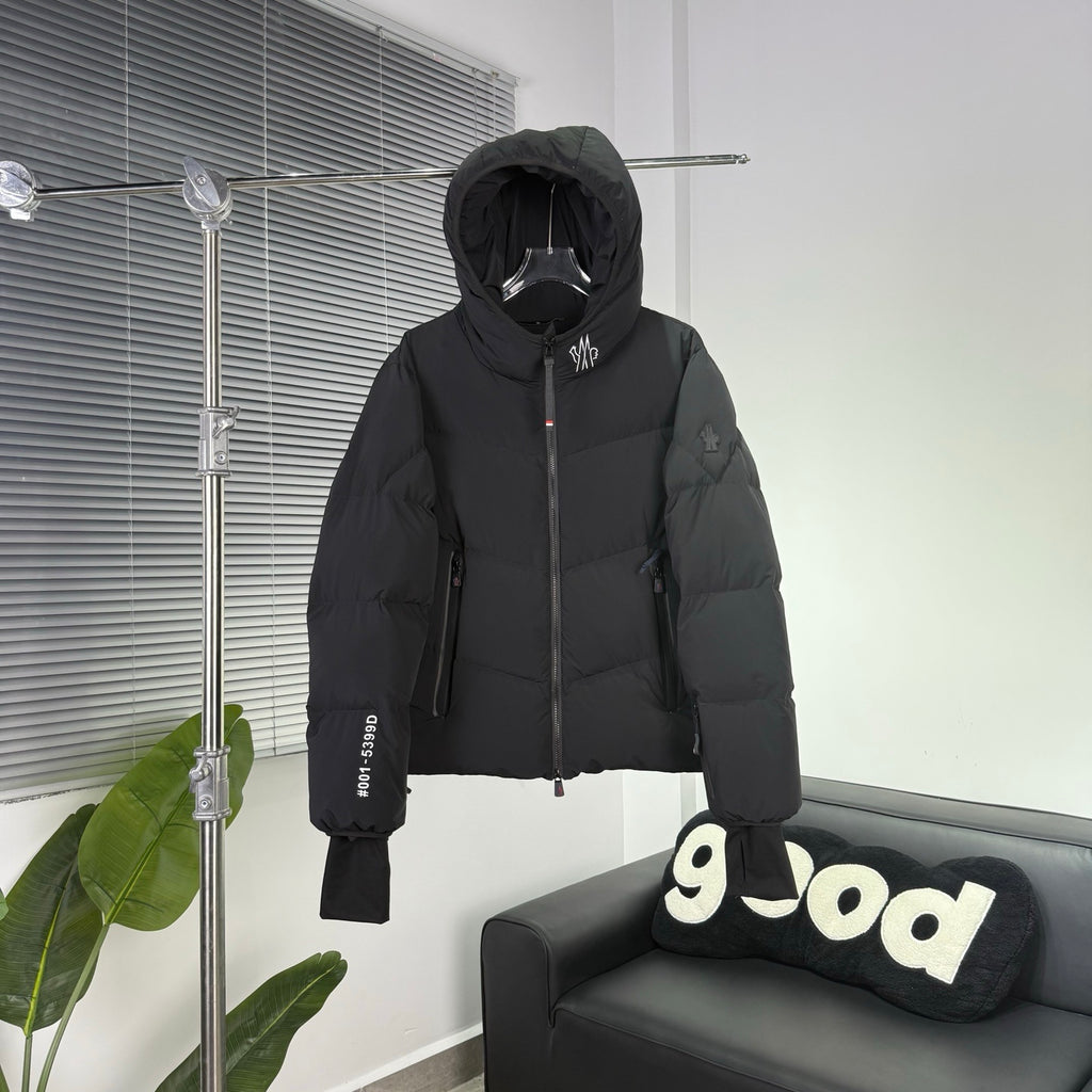 Moncler Grenoble Black Day-Namic Hooded Down Jacket