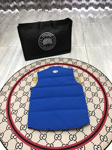 Canada Goose Blue Freestyle Crew Down Vest